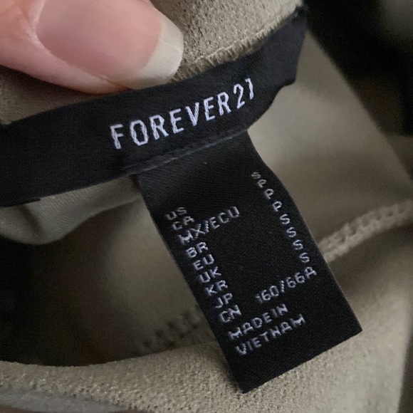 Forever 21 skort - Picture 5 of 5